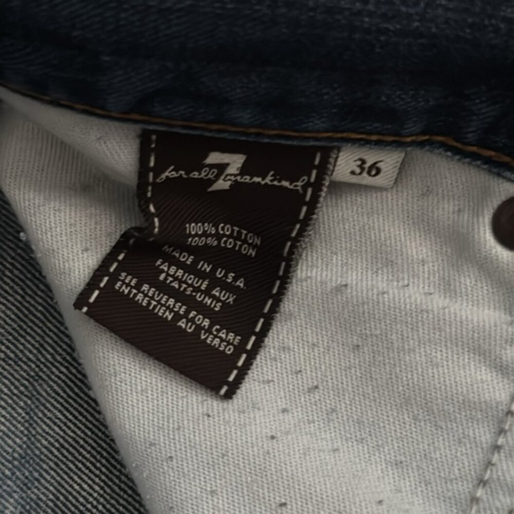 7 For All Mankind 38 x 32 Medium Wash Standard Jeans - Picture 3 of 13